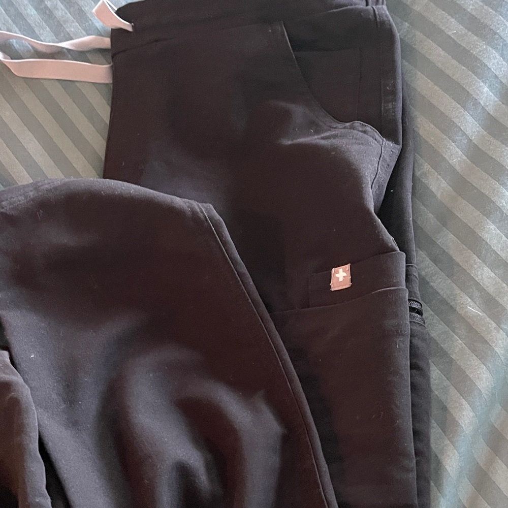 Figs black yola pants